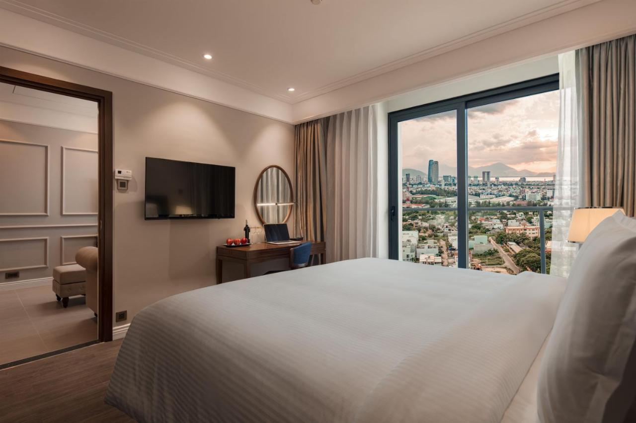 Luxury Beach Condo 5-Star, Rooftop Pool ダナン市 エクステリア 写真