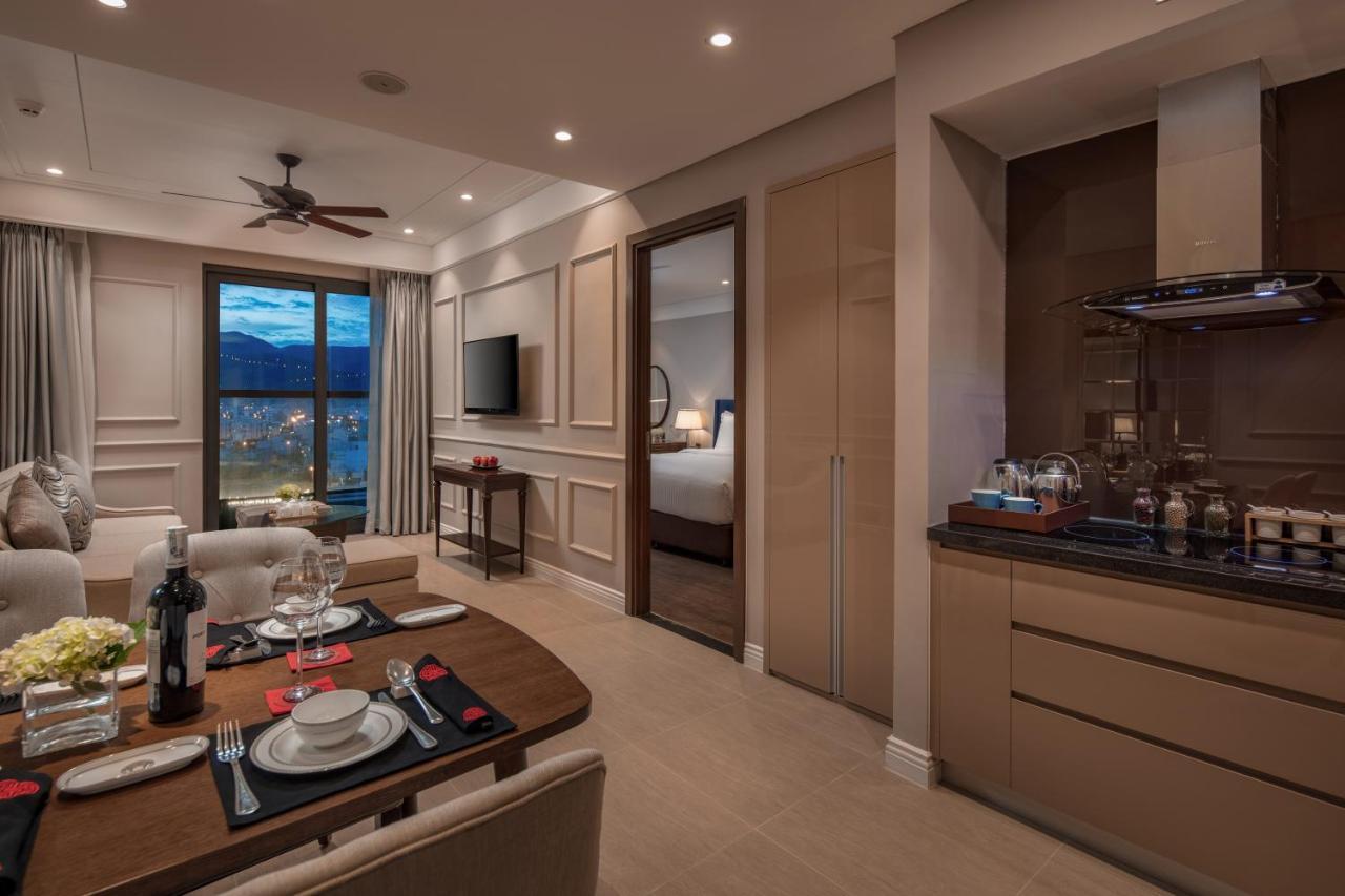 Luxury Beach Condo 5-Star, Rooftop Pool ダナン市 エクステリア 写真