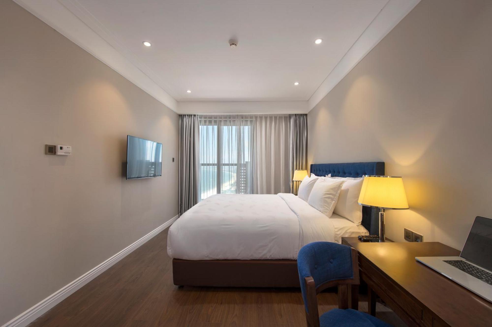 Luxury Beach Condo 5-Star, Rooftop Pool ダナン市 エクステリア 写真